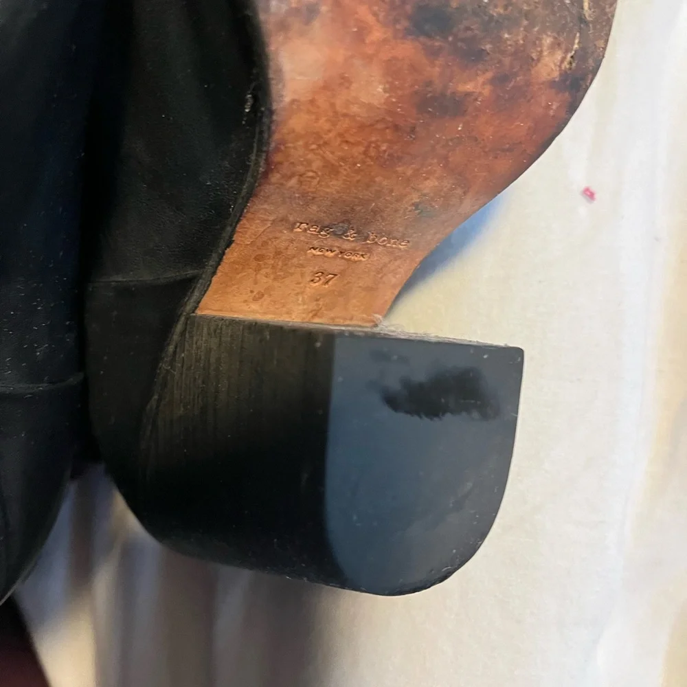 Booties - Picture 3 of 4